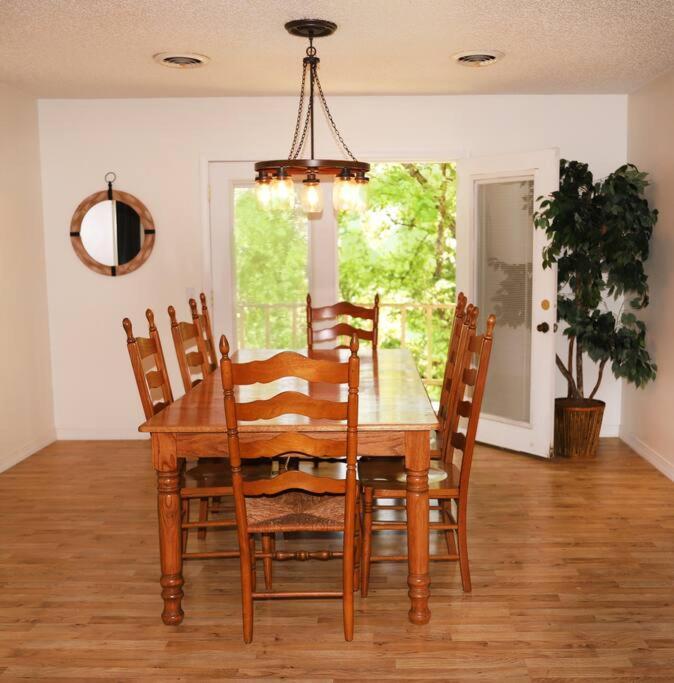 3 Bedroom Vacation Home Next To Silver Dollar City 布蘭森 外观 照片
