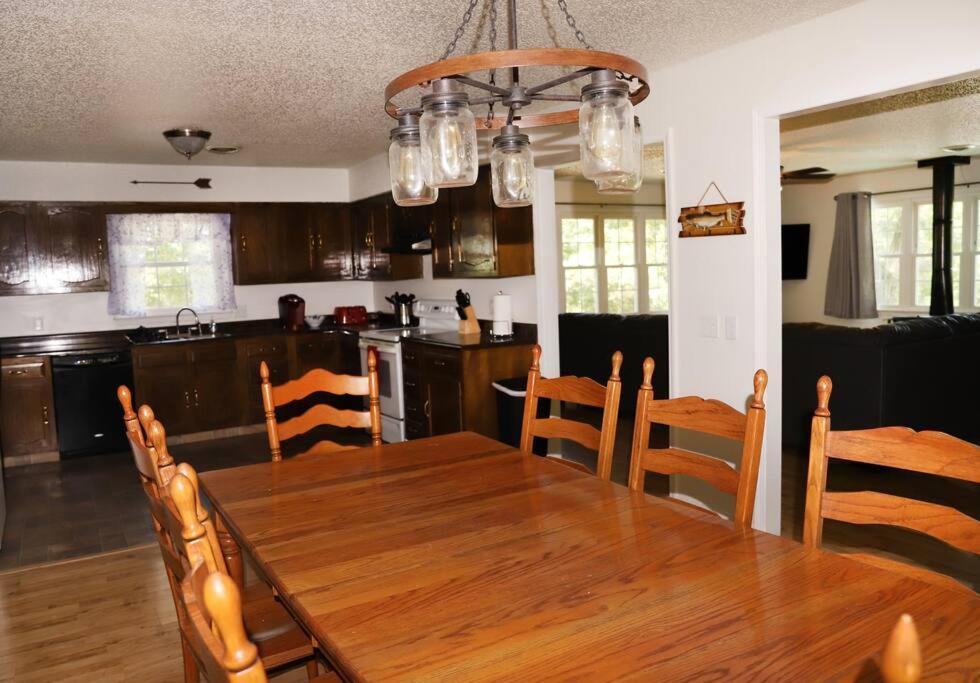 3 Bedroom Vacation Home Next To Silver Dollar City 布蘭森 外观 照片